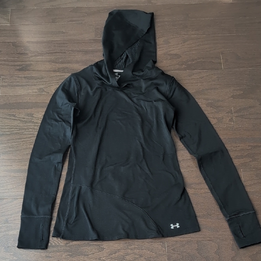 Under Armour Women's Sleek Black Hoodie